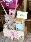 Nacimiento Baby Girl 12 Rosas Importadas